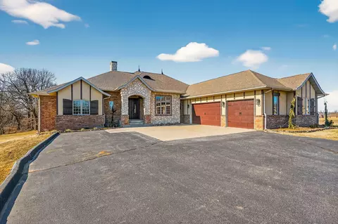 Exterior - 4225 N State Highway Ab, Springfield, MO 65803 photo 2 of 10