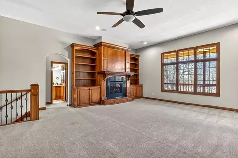 Living - 4225 N State Highway Ab, Springfield, MO 65803 photo 3 of 11