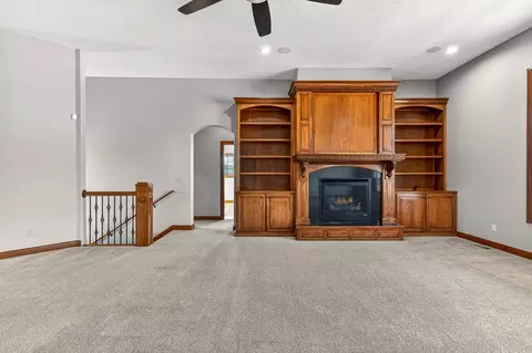 Living - 4225 N State Highway Ab, Springfield, MO 65803 photo 6 of 11