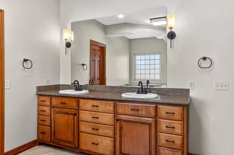 Bath - 4225 N State Highway Ab, Springfield, MO 65803 photo 3 of 7