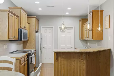 Kitchen - 107 Residence Ln #4, Branson, MO 65616 photo 4 of 4