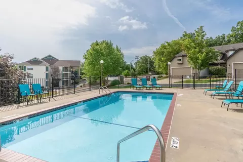 Exterior - 107 Residence Ln #4, Branson, MO 65616 photo 5 of 5