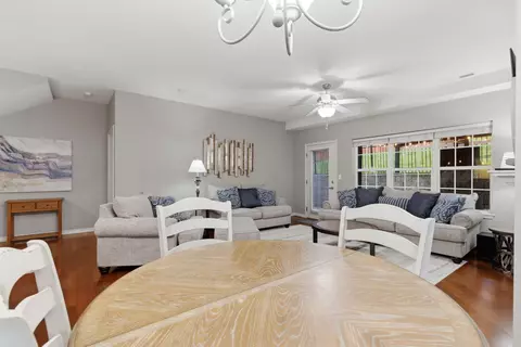 Dining - 107 Residence Ln #4, Branson, MO 65616 photo 1 of 1