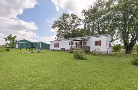Exterior - 121 S Marshfield Rd, Bruner, MO 65620 photo 3 of 16