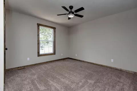 405 Olive St, Seymour, MO 65746 photo 12