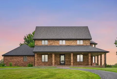 1675 W Parkview St, Bolivar, MO 65613