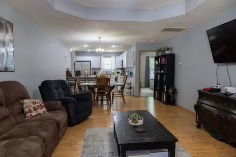 2073 N Elizabeth Ave, Springfield, MO 65803 photo 4