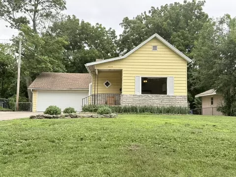 2235 N Campbell Ave, Springfield, MO 65803