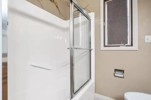Bath - 13 Magnolia Ct, Branson, MO 65616 photo 3 of 3