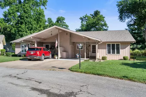 Exterior - 13 Magnolia Ct, Branson, MO 65616 photo 2 of 4