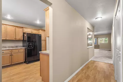 Entry Way - 13 Magnolia Ct, Branson, MO 65616 photo 1 of 2
