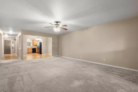 Living - 13 Magnolia Ct, Branson, MO 65616 photo 4 of 10