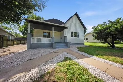 1339 N Sherman Ave, Springfield, MO 65802 photo 5