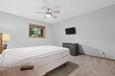 Bedroom - 27111 White Tail Rd, Shell Knob, MO 65747 photo 1 of 4