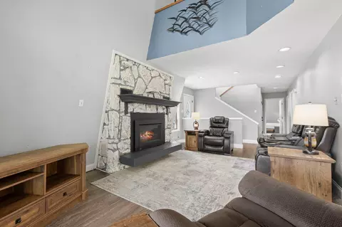 Living - 27111 White Tail Rd, Shell Knob, MO 65747 photo 2 of 3