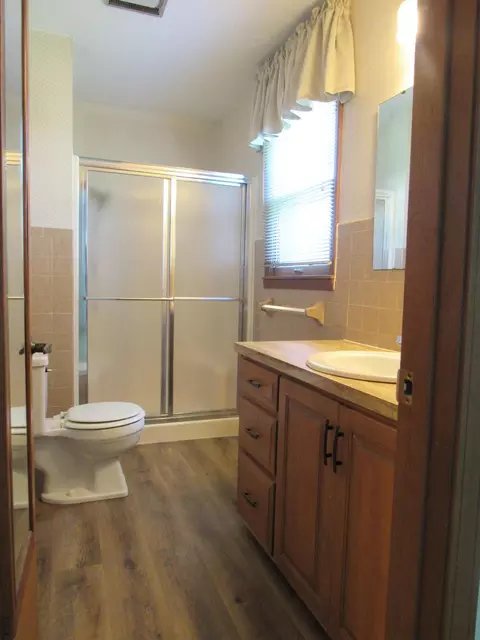 Other - 634 N Olive St, Marshfield, MO 65706 photo 8 of 12