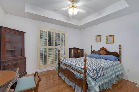 Bedroom - 808 W Jackson Ave, Nixa, MO 65714 photo 4 of 5
