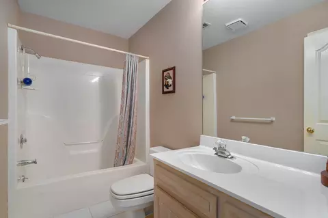 Bath - 808 W Jackson Ave, Nixa, MO 65714 photo 9 of 9