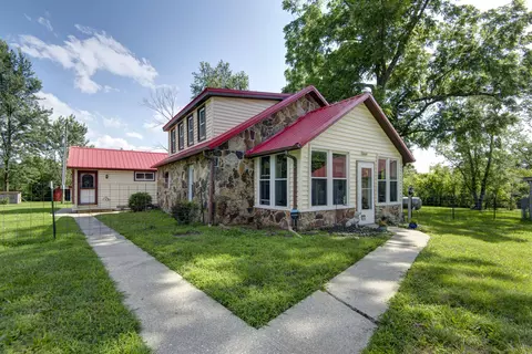2554 E Farm Road 10, Fair Grove, MO 65648