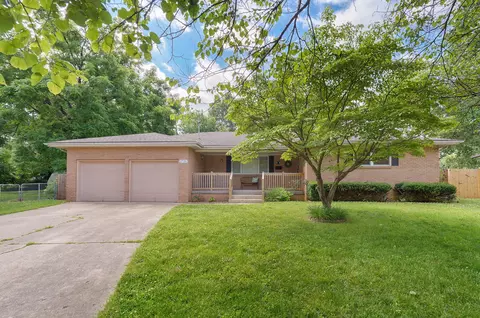 2736 E Madison St, Springfield, MO 65802