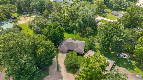 View/Area - 2736 E Madison St, Springfield, MO 65802 photo 1 of 2