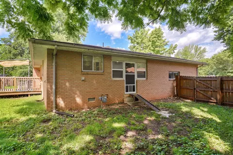 Exterior - 2736 E Madison St, Springfield, MO 65802 photo 6 of 9
