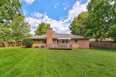 Exterior - 2736 E Madison St, Springfield, MO 65802 photo 8 of 9