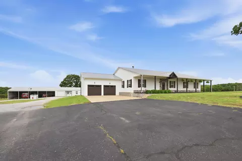 20174 State Route 43, Seneca, MO 64865
