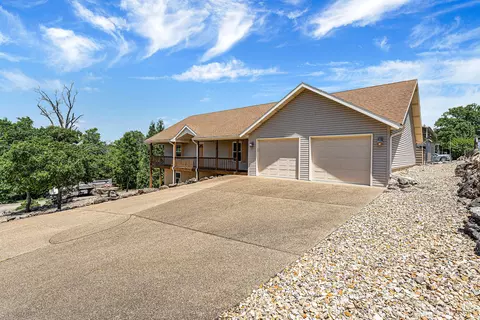 Exterior - 160 Hill Dr, Branson, MO 65616 photo 8 of 12