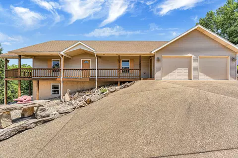 Exterior - 160 Hill Dr, Branson, MO 65616 photo 10 of 12