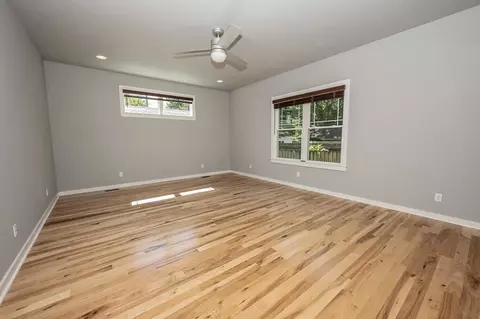 Living - 936 S Weller Ave, Springfield, MO 65802 photo 7 of 9