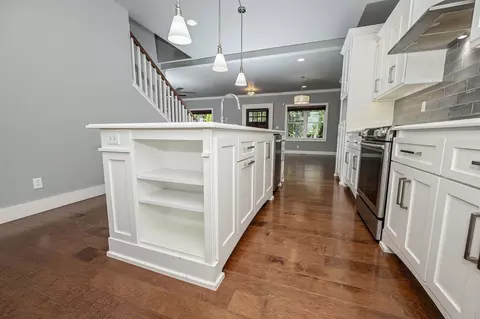 Kitchen - 936 S Weller Ave, Springfield, MO 65802 photo 8 of 8