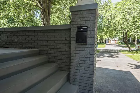 Exterior - 936 S Weller Ave, Springfield, MO 65802 photo 11 of 17