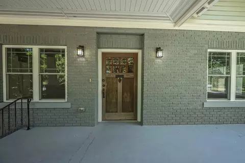 Exterior - 936 S Weller Ave, Springfield, MO 65802 photo 9 of 17