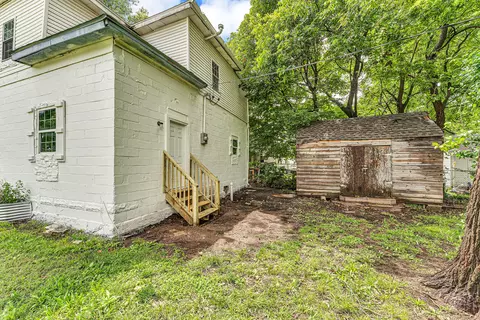Exterior - 1201 W Chase St, Springfield, MO 65803 photo 7 of 7