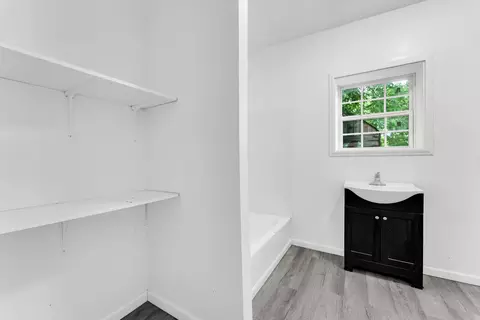 Bath - 1201 W Chase St, Springfield, MO 65803 photo 1 of 4