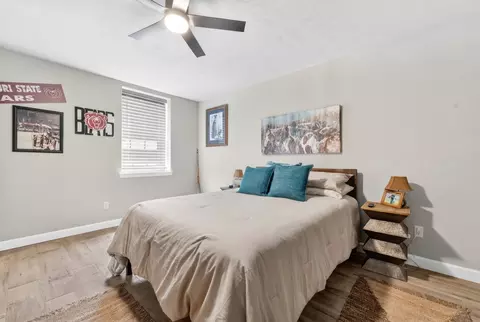Bedroom - 4840 S Prairie View Ave, Battlefield, MO 65619 photo 5 of 5