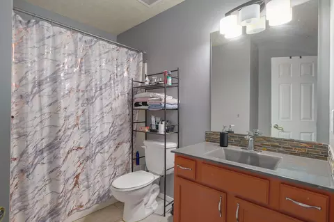 Bath - 710 Silver Streak Rd, Nixa, MO 65714 photo 5 of 5
