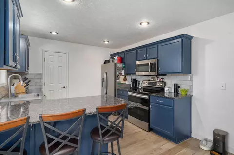 Kitchen - 710 Silver Streak Rd, Nixa, MO 65714 photo 2 of 5