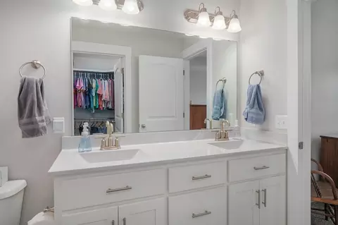 5664 W Mangrove St, Springfield, MO 65802 photo 10