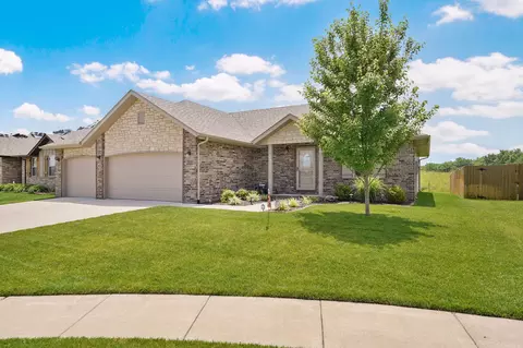 5664 W Mangrove St, Springfield, MO 65802 photo 3