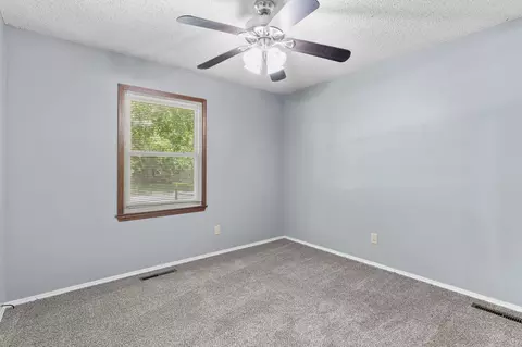 Bedroom - 3012 W Countryside Dr, Springfield, MO 65807 photo 1 of 3