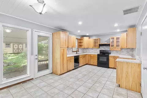 Kitchen - 3012 W Countryside Dr, Springfield, MO 65807 photo 1 of 3