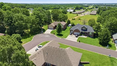 View/Area - 4 Remington Dr, Monett, MO 65708 photo 3 of 4