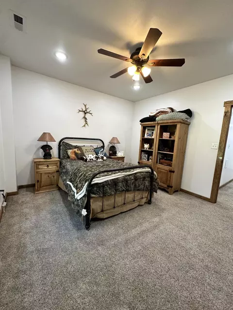 Bedroom - 4471 County Road 323, Thayer, MO 65791 photo 6 of 7