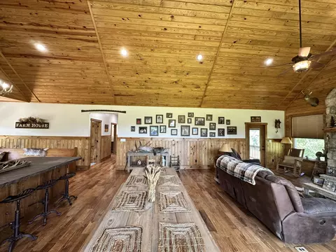Living - 4471 County Road 323, Thayer, MO 65791 photo 7 of 8