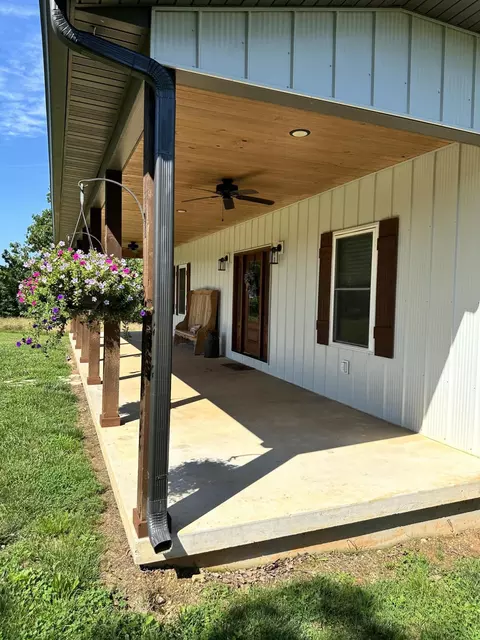 Exterior - 4471 County Road 323, Thayer, MO 65791 photo 9 of 11
