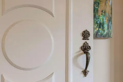 Entry Way - 1463 E Meadowmere St, Springfield, MO 65804 photo 1 of 10