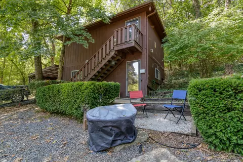 Exterior - 211 River Bend Rd, Branson, MO 65616 photo 4 of 8