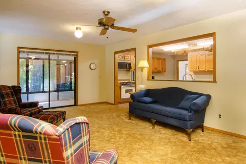 Living - 211 River Bend Rd, Branson, MO 65616 photo 4 of 5